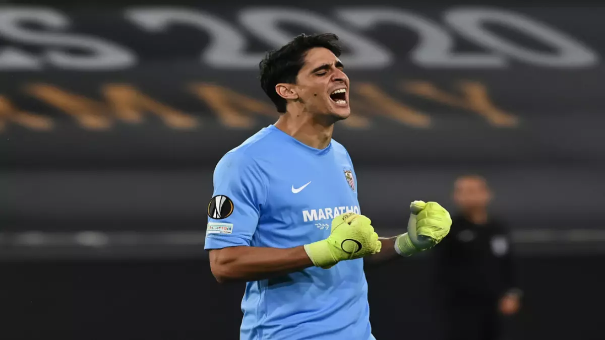 عاجل.. عاجل: بونو ينهار باكياً بعد رحيل جيسوس من الهلال.. والزعيم يكشف عن المدرب الجديد!