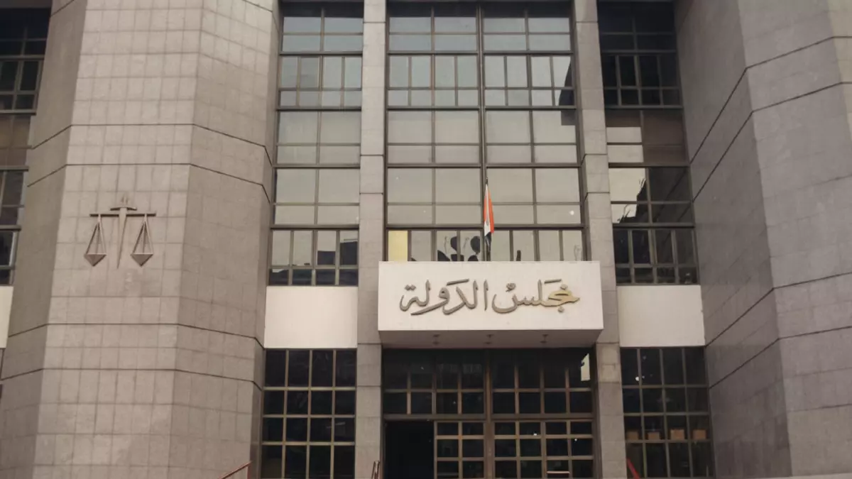 عاجل.. عاجل: الإدارية العليا تصدم الجميع.. قبول طعن واحد فقط من 256 طعناً وإعادة انتخابات دائرة بالدقهلية!