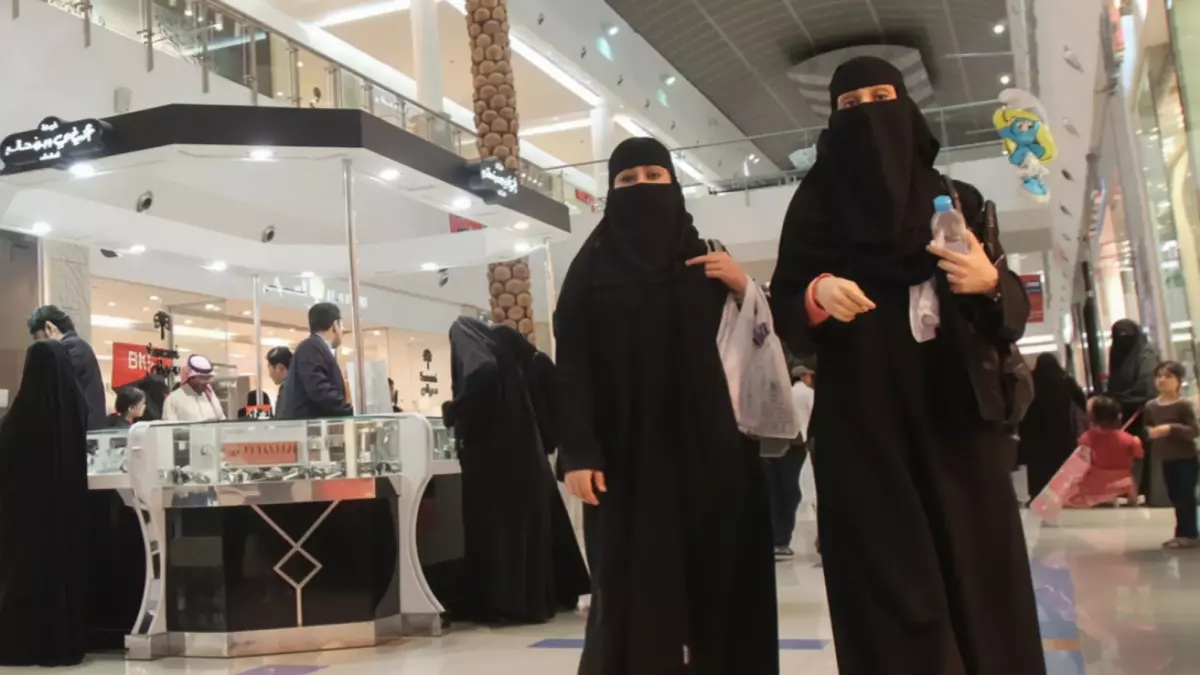 عاجل.. صدمة: 60% من زيجات المسيار السعودية غير قانونية… آلاف الأزواج في خطر فوري!