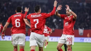 عاجل.. عاجل: عودة أشرف داري وغيابات صادمة.. تشكيل الأهلي المفاجئ أمام إنبي الليلة!