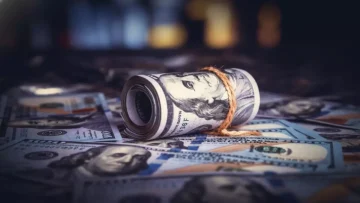 عاجل.. عاجل: انهيار صادم لأسعار العملات في اليمن… الدولار يقفز لـ 1632 في عدن مقابل 522 في صنعاء!