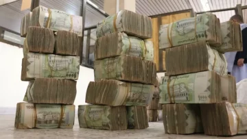 عاجل.. عاجل: انهيار وشيك للريال اليمني… البنك الدولي يعلق أنشطته والسعودية توقف الدعم!