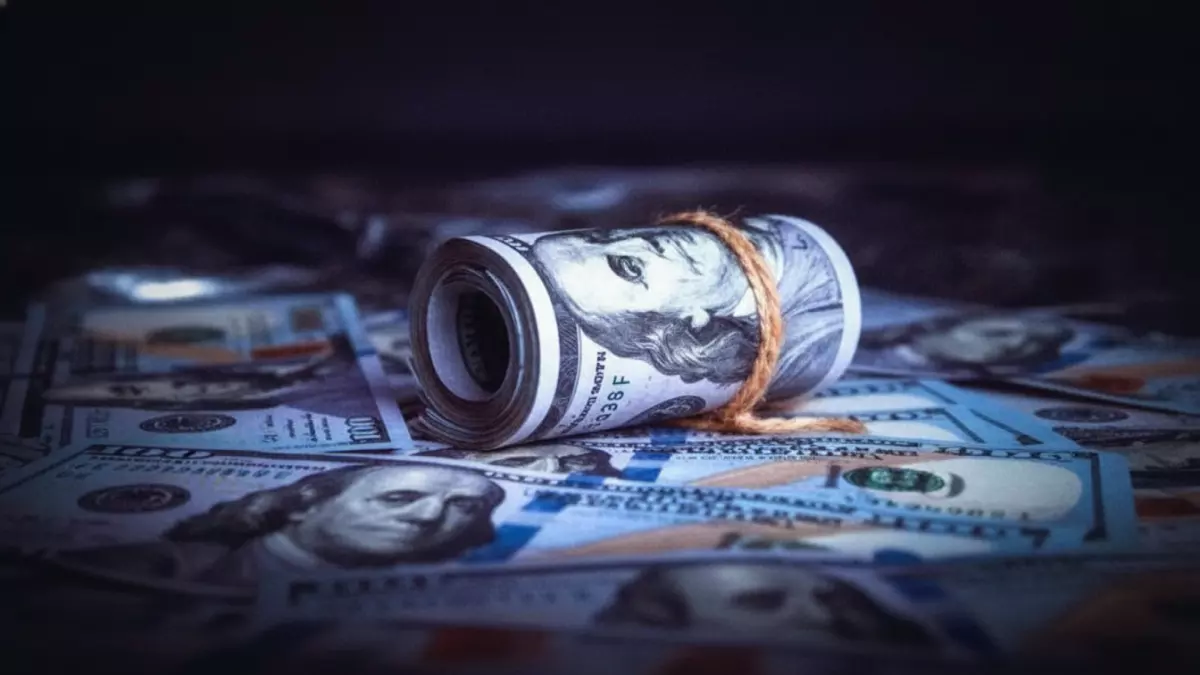 عاجل.. عاجل: الريال اليمني يكسر توقعات الخبراء ويحقق استقراراً تاريخياً لـ 4 أشهر متتالية!