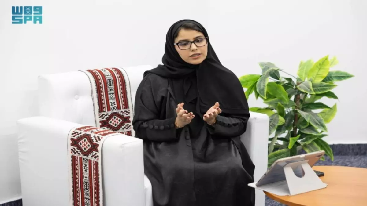 عاجل.. عاجل: طالبة سعودية تبتكر “حارس الدماغ”… القبعة الذكية التي تنقذ الأرواح خلال ثوانٍ!