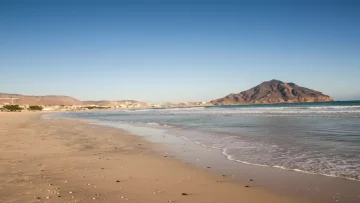 عاجل.. عاجل: موجة برد قطبية تضرب اليمن والأرصاد تحذر من خطر داهم – الصيادون في حالة استنفار!