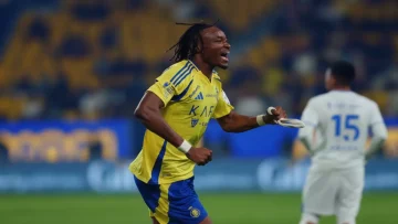 عاجل.. صادم: سيماكان يرفض ملايين أوروبا ليحقق حلم طفولته مع رونالدو… القرار الذي أذهل العالم!