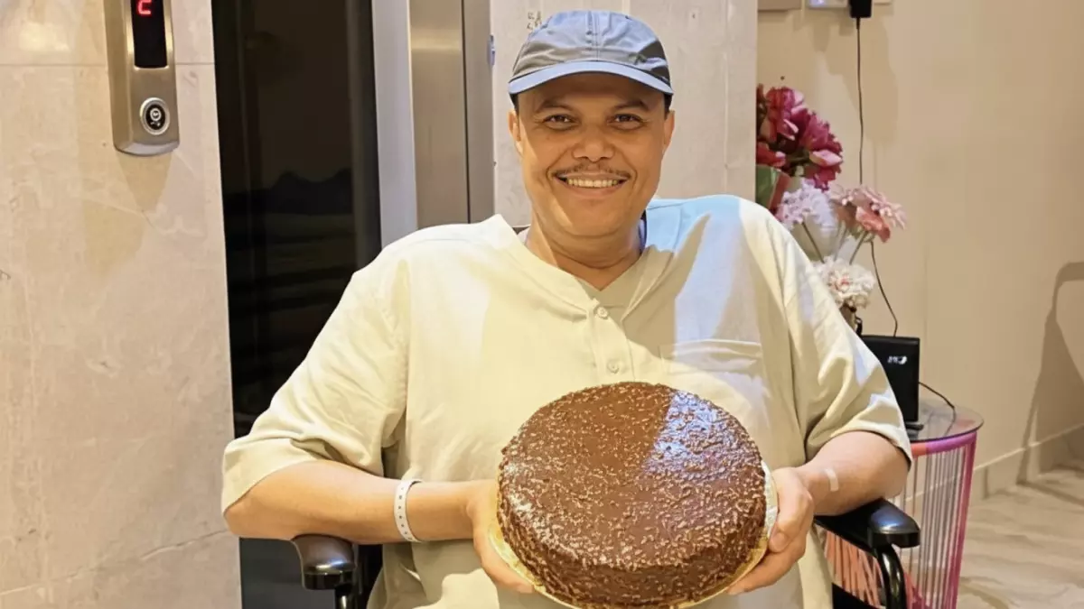 عاجل.. عاجل: حادث صادم يهدد مستقبل الفنان حسن إسكندراني… جراحة 12 ساعة تنقذ قدمه من البتر!