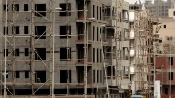 عاجل.. عاجل: نائب بالشيوخ يكشف سر القانون المنسي الذي سينهي فوضى إعلانات مصر نهائياً… 6 حلول ثورية!