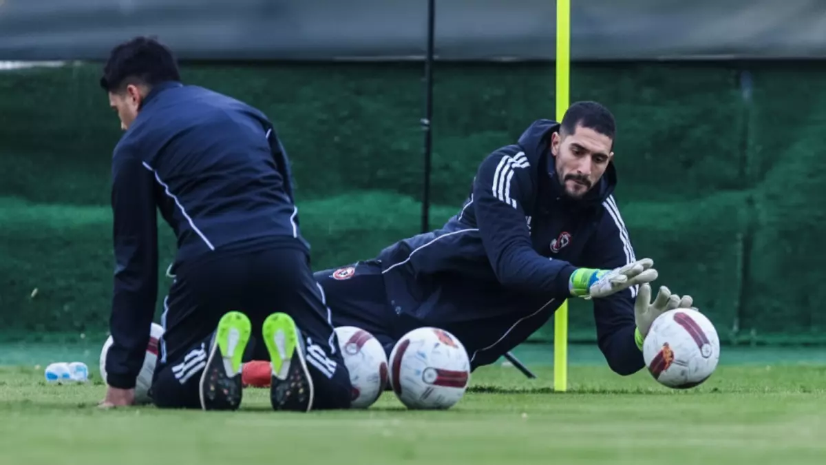 عاجل.. عاجل: الأهلي يكشف مصير الثلاثي الحراس… قرار صادم بشأن شوبير وإعارة مفاجئة!