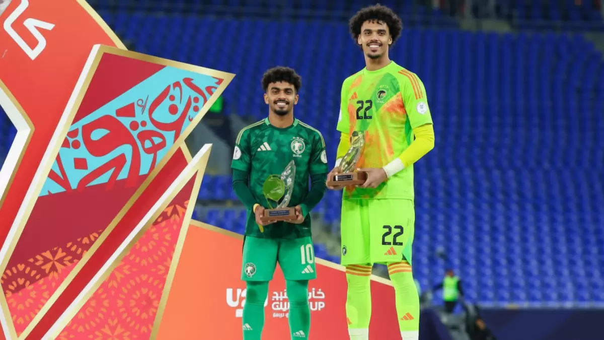 عاجل.. عاجل: الأخضر يحطم العراق ويخطف كأس الخليج… والعليوة يحصد جائزة أفضل لاعب!