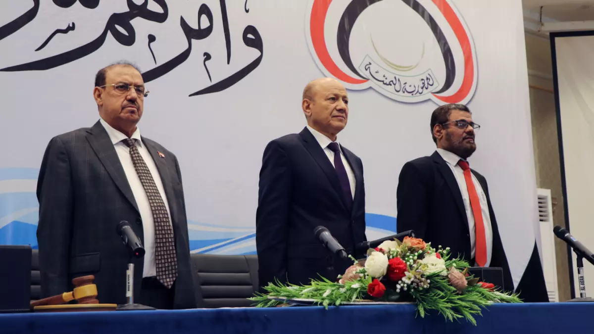 عاجل.. عاجل: السعودية تستنفر قواتها والإمارات تسيطر على النفط اليمني… هل ندخل في حرب خليجية مكشوفة؟