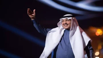 عاجل.. محمد عبده يذرف الدموع ويبكي قلوب الخليجيين والعرب.. لن تصدقوا السبب!