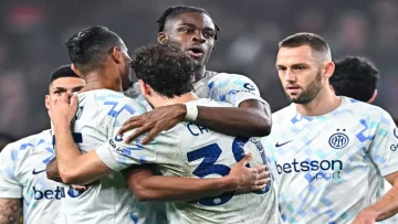 عاجل.. عاجل: دي فري على بُعد مباراة واحدة من تحطيم رقم بوفون التاريخي… هل يدخل التاريخ الليلة؟