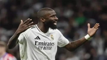 عاجل.. عاجل: 59 مليون جنيه تهدد بإفلاس الزمالك.. 8 قضايا تمنع الصفقات نهائياً!