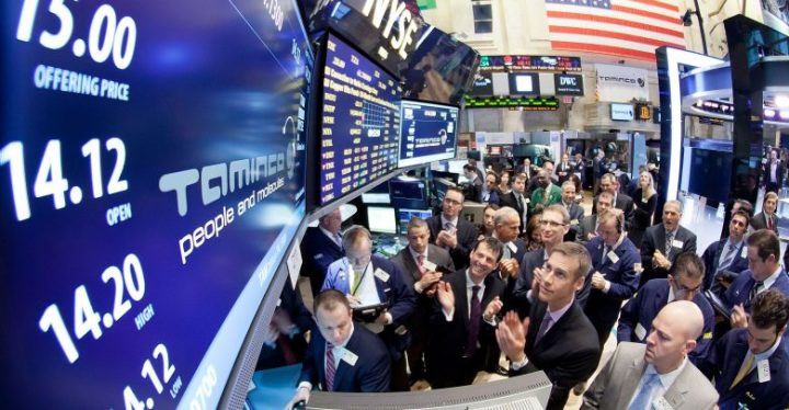 عاجل.. مؤشرات الأسهم الأميركية تتباين وانخفاض طفيف للنفط