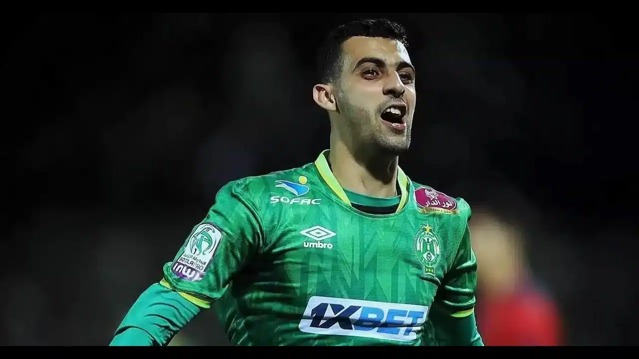 عاجل.. المغرب تشعل مركز الظهير الأيسر في الأهلي.. غضب شديد من الخطيب