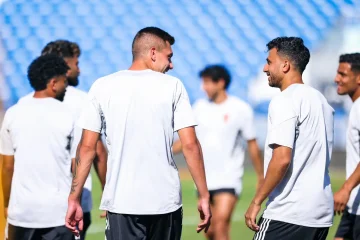 عاجل.. جراديشار يقود هجوم الأهلي في مواجهة إنبي.. والإعلان عن موقف الثنائي الموهوب وديانج