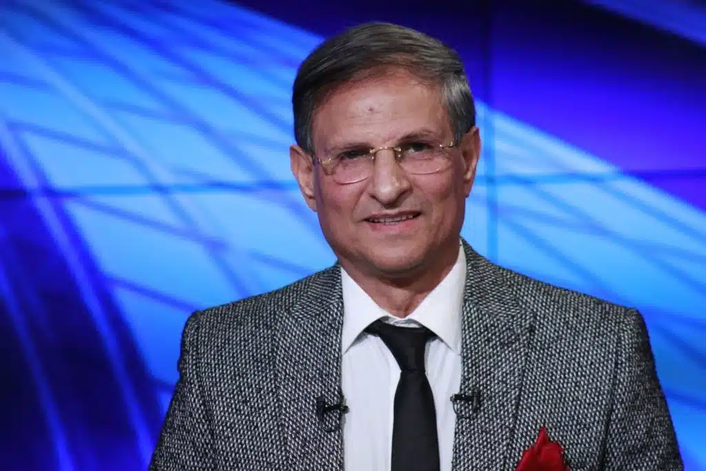 عاجل.. بسبب الذمة المالية.. مصطفى يونس يوجه رسالة اعتذار قوية لـ محمود الخطيب