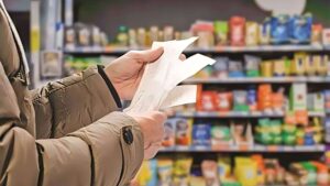 اقتصاديون: التضخم الأمريكي سيبقى مرتفعاً.. وتوقعات بتأجيل خفض الفائدة حتى 2027