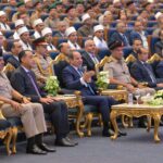 الرئيس السيسي: ندرس توفير بعثات خارجية لأوائل الدفعة الثالثة لأئمة الأوقاف
