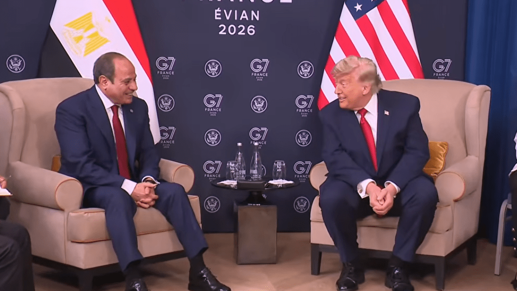 الرئيس السيسي يشيد بجهود نظيره الأمريكي: مصر مستعدة لأعلى تنسيق لدعم اتفاق السلام بالشرق الأوسط