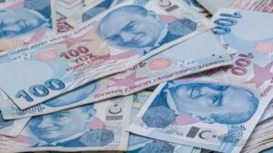 بدعم من التفاؤل باتفاق أمريكا وإيران.. مستثمرو الـCarry Trade يضخون 45 مليار دولار في الليرة التركية