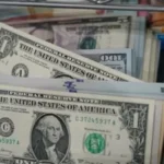 تراجع جديد يربك السوق.. سعر الدولار اليوم يفاجئ المصريين