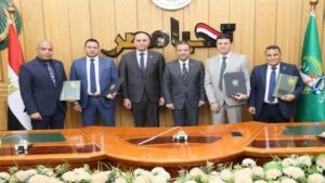 جامعة السادات ومحافظة المنوفية تطلقان بروتوكول تعاون لإنشاء أول شيلتر مركزي للكلاب الضالة
