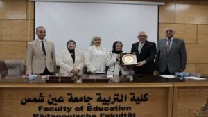 جامعة عين شمس تحتفي بخريجي ETIP من رواد التدريس باللغة الإنجليزية