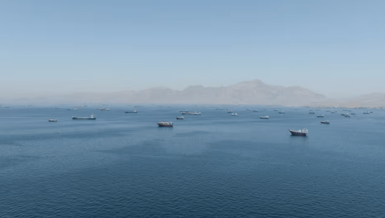 خبير: اضطرابات مضيق هرمز تهدد 4.5% من التجارة العالمية وتضغط على أسواق الطاقة