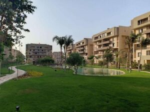 دليل أسعار العقارات في بدر والعبور والشروق والعاشر من رمضان.. (المتر عامل كام؟)