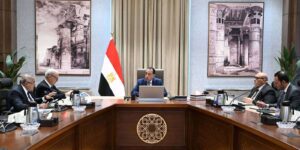 رئيس الوزراء يتابع جهود تنفيذ خطة إعادة هيكلة وحوكمة الشركات المملوكة للدولة