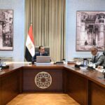 رئيس الوزراء يستعرض موقف تنفيذ عدد من مشروعات الخطة الاستثمارية بالجيزة