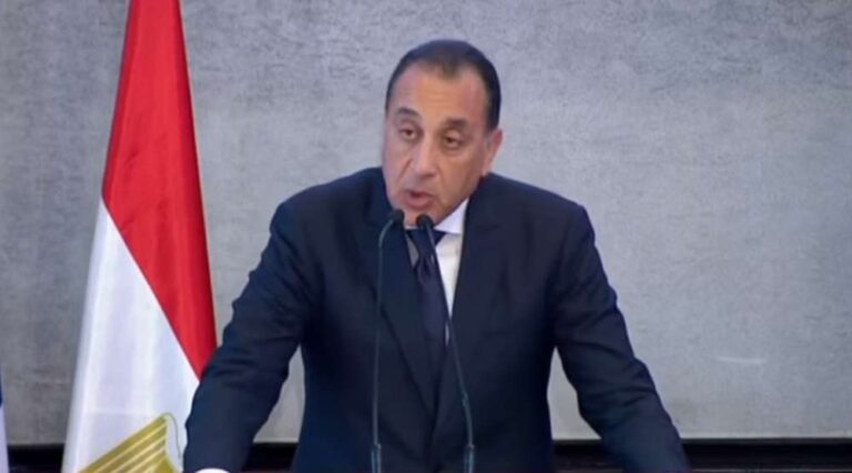 رئيس الوزراء يعقد اجتماعاً لبحث التوسع في إنشاء محطات الثروة الحيوانية الحديثة لتعزيز الأمن الغذائي
