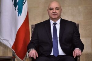 رئيس لبنان لنعيم قاسم: اللبنانيون ليسوا شعبك