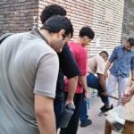 طلاب الثانوية العامة يتوافدون على لجان اللغة العربية وسط إجراءات تفتيش صارمة