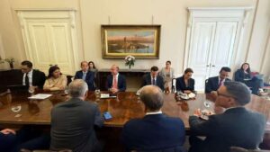 وزير الاستثمار يبحث مع قيادات HSBC تعزيز الشراكة الاستثمارية ودعم توسع الشركات العالمية في مصر