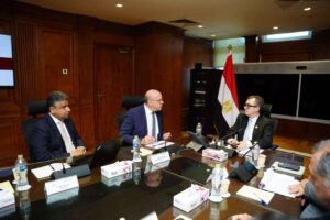 وزير التخطيط يبحث مع شركة “NI للاستشارات” استراتيجية دعم القطاعين الحكومي والخاص