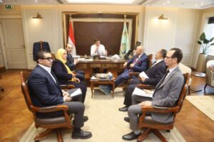 وزير الزراعة يلتقي أعضاء مجلسي النواب والشيوخ لبحث طلبات المواطنين والمزارعين وحل مشكلاتهم