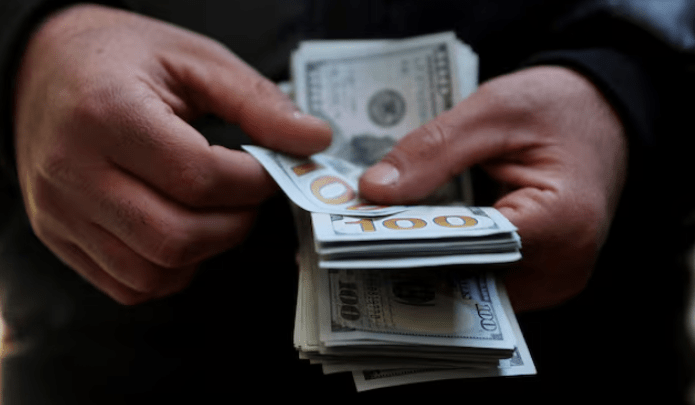 2 جنيه وربع.. قفزة كبيرة في سعر الدولار بالبنوك وتوقعات مثيرة للفترة المقبلة | ما الأسباب؟