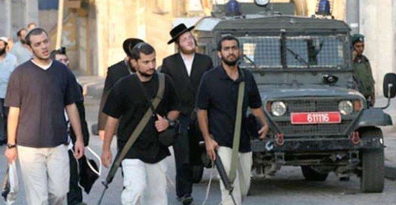 إصابة 10 فلسطينيين بينهم 4 أطفال خلال اقتحام مستوطنين وقوات الاحتلال نابلس