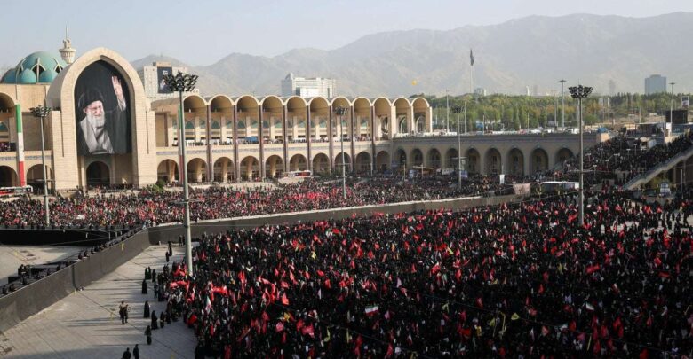 إيران تبدأ مراسم تشييع خامنئي بحداد ممتد لـ 6 أيام.. وتوقعات بحضور 20 مليون مشيع