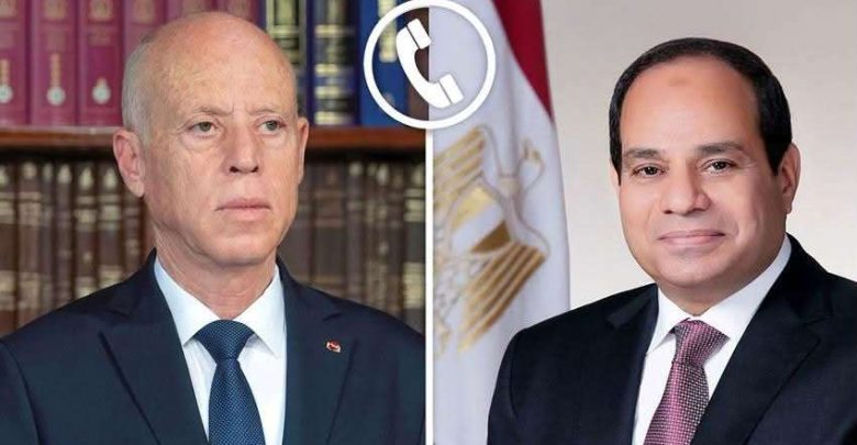اتصال هاتفي بين الرئيس السيسي ونظيره التونسي للتهنئة بعيد الجمهورية وبحث التطورات الإقليمية