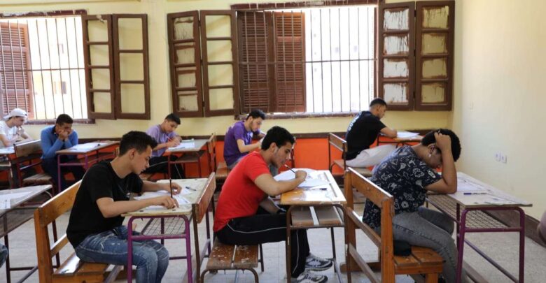 التعليم: ضبط حالات غش إلكتروني واتخاذ الاجراءات القانونية بالثانوية العامة