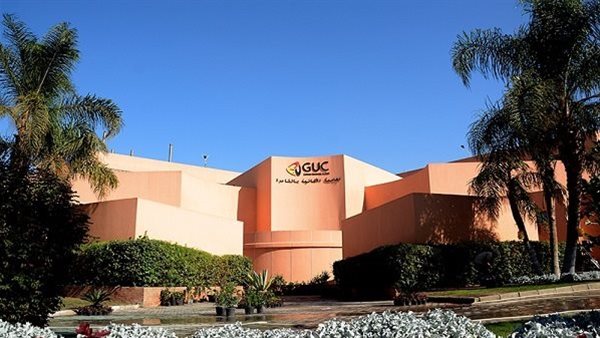 الجامعة الألمانية بالقاهرة تطلق مكملًا غذائيًا مبتكرًا لمكافحة السمنة وحماية الأعصاب.. إنجاز بحثي جديد