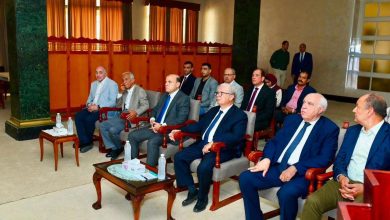 الدكتور حسين عيسى يستعرض مستجدات مشروعات "غزل المحلة".. وقرب اكتمال أعمال التطوير