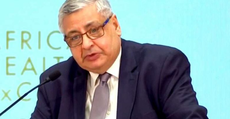 الدكتور محمد عوض تاج الدين: الرئيس السيسي يتبنى استراتيجية لتوطين الصناعات الدوائية