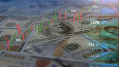 الدولار يواصل الصعود مدعومًا بارتفاع عوائد السندات.. مخاوف التضخم والتوترات الجيوسياسية تضغط على الأسواق العالمية