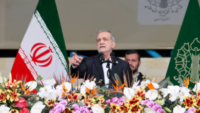 الرئيس الإيراني يهدد أمريكا: سنحاسبكم دوليا