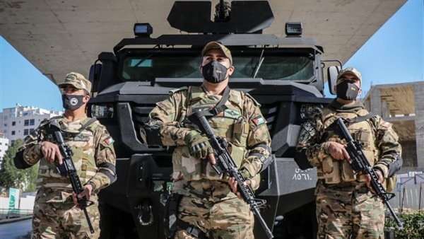 القوات المسلحة الأردنية: اعتراض وإسقاط 3 صواريخ قادمة من إيران استهدفت أراضي المملكة